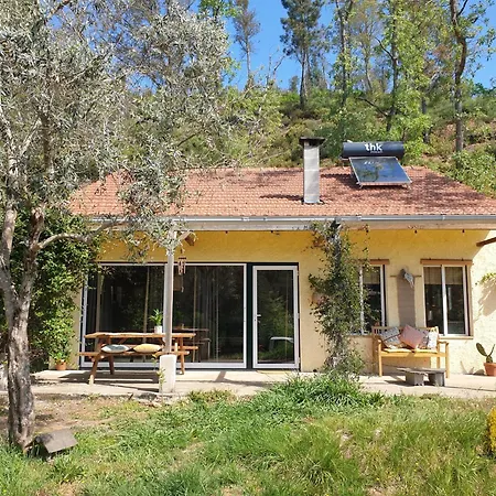 Casa Rio Alva